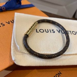 Louis Vuitton LV Confidential Bracelet